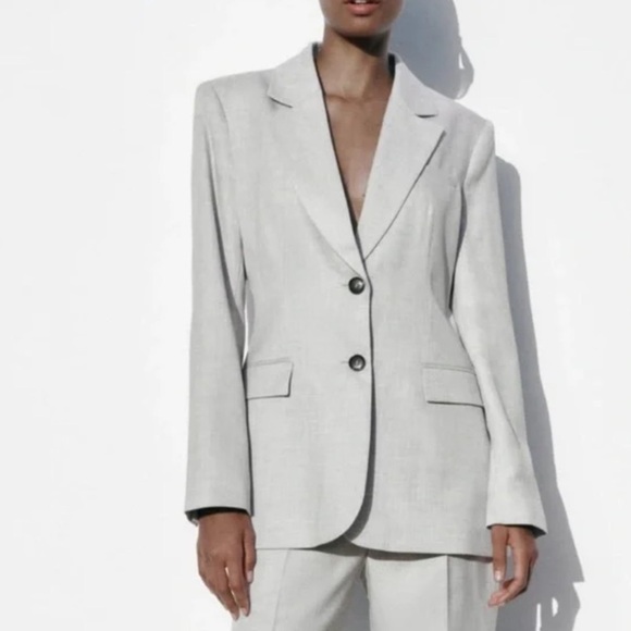 Zara Fitted Straight Cut Single Breasted Blazer Bloggers Favorite - Picture 2 of 10
